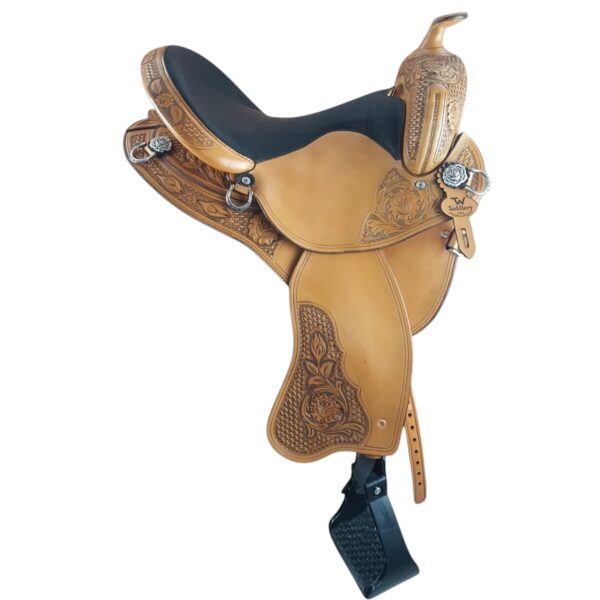 Adjustable saddle fit icon with horse and saddle
