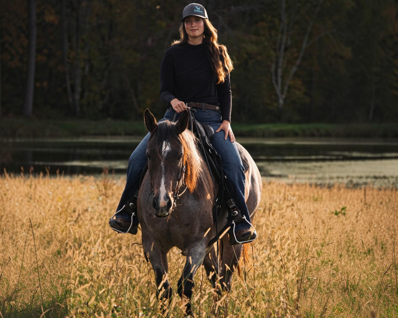Quarter Horse ridden in a TW Saddlery trail saddle
